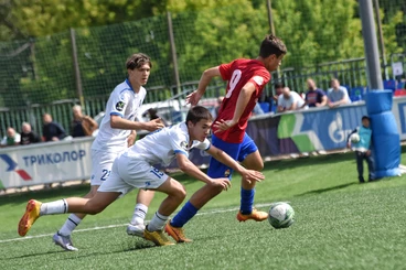 Юношеская Футбольная Лига: армейцы сыграли с «Алмаз-Антеем» в двенадцатом туре Юношеская Футбольная Лига: армейцы сыграли с «Алмаз-Антеем» в двенадцатом туре